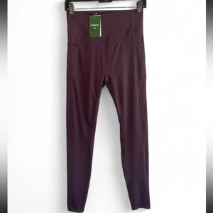 HALARA Deep Plum Leggings
